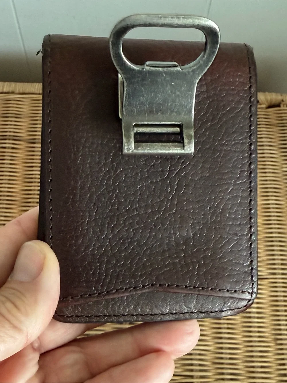Wilsons Brown Leather Bi-Fold Bottle Opener Money Clip Wallet